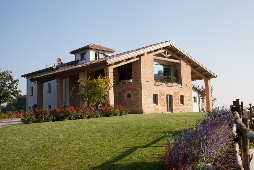 Agriturismo Alba Del Borgo Fidenza Exterior foto