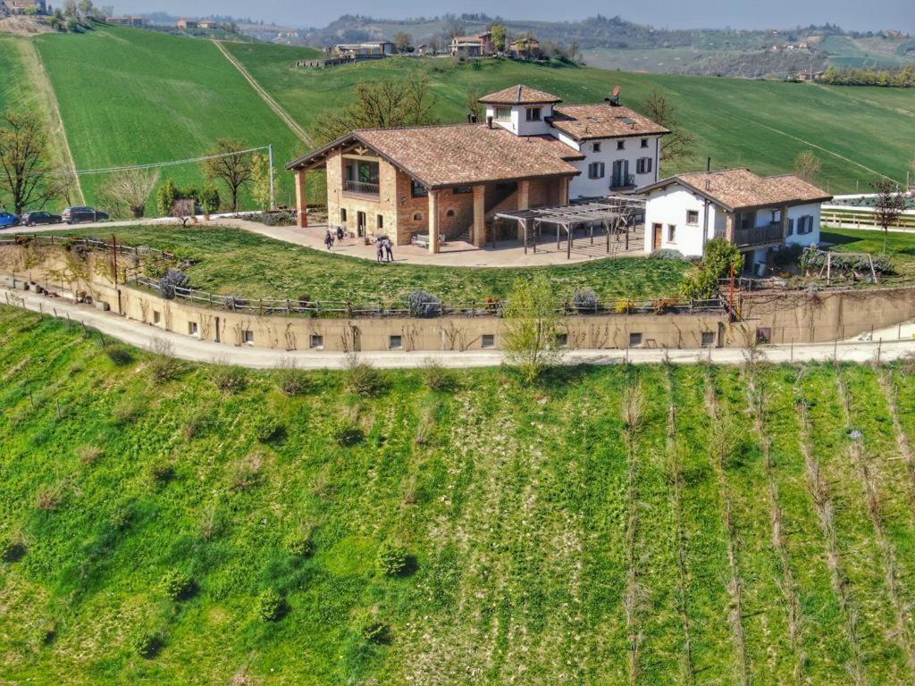 Agriturismo Alba Del Borgo Fidenza Exterior foto